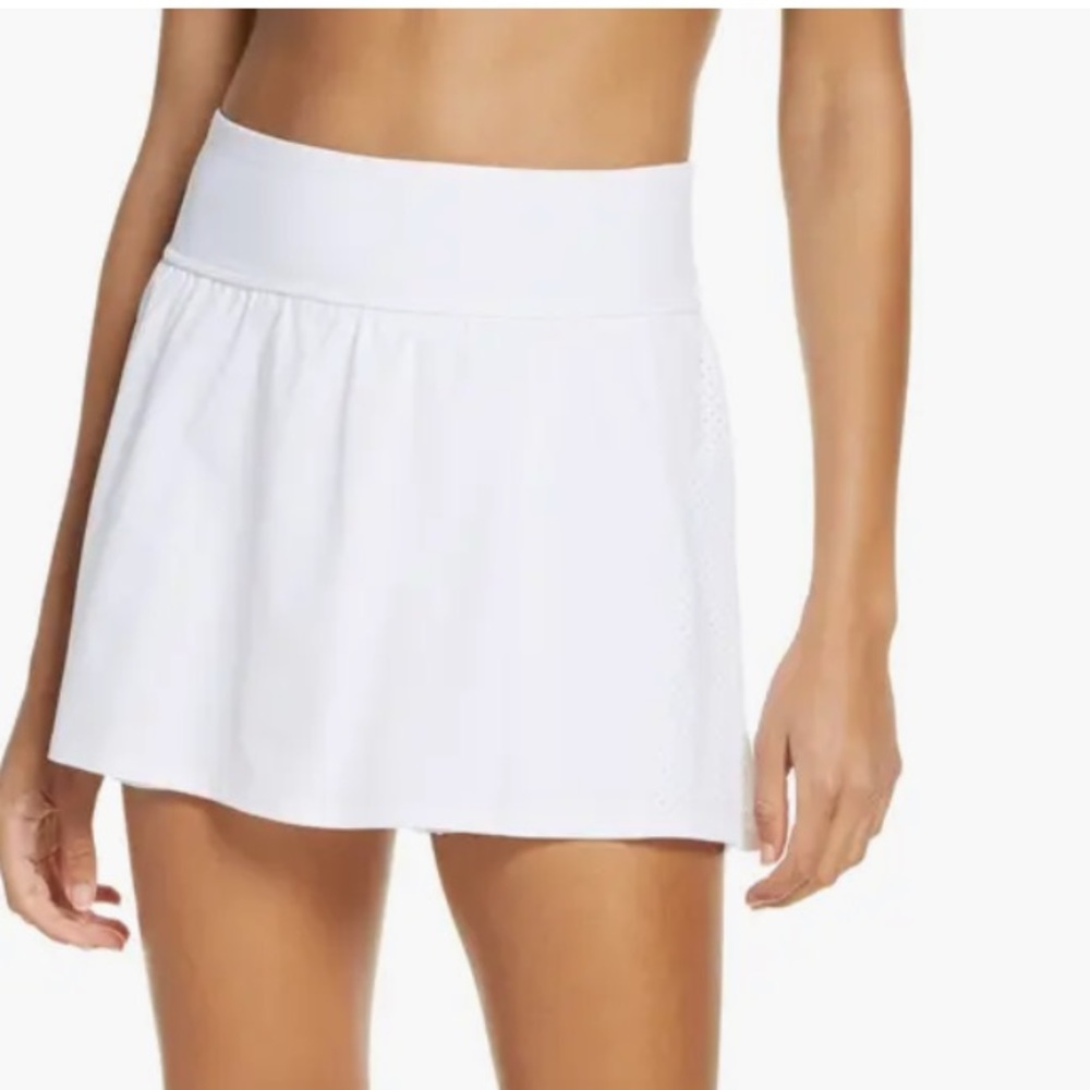 Spanx Get Moving 14-Inch Skort white, size small 1307